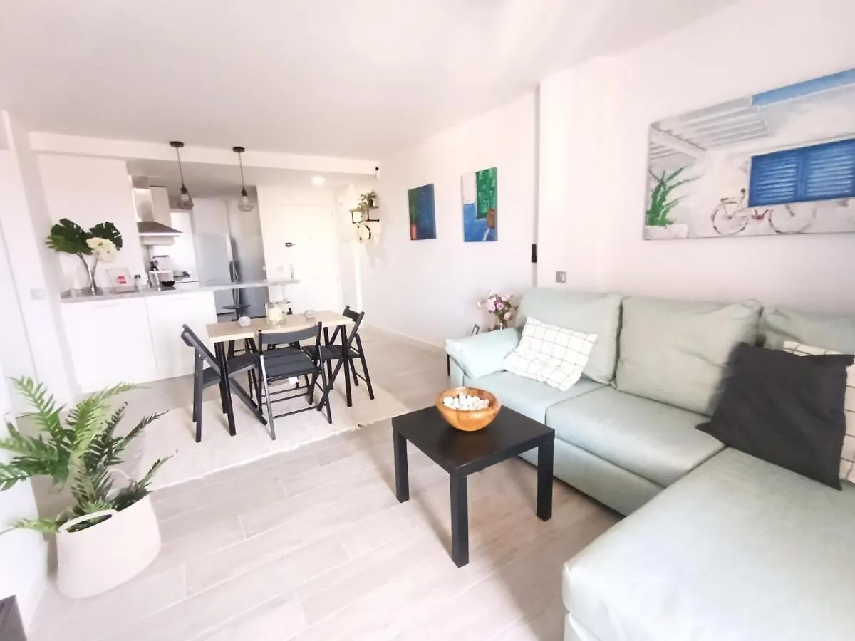 Riviera Del Sol , Casa Lola, Mijas Costa contacts